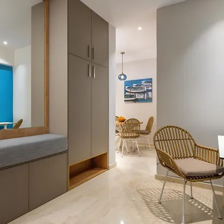 Stylish Rhodes With Prime Location - L & C Escape * Rhodes City