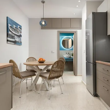 Stylish Rhodes With Prime Location - L & C Escape * Rhodes City