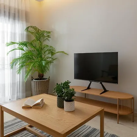 Apartament Stylish Rhodes With Prime Location - L & C Escape *