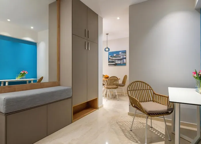 Stylish Rhodes With Prime Location - L & C Escape * Rhodes City